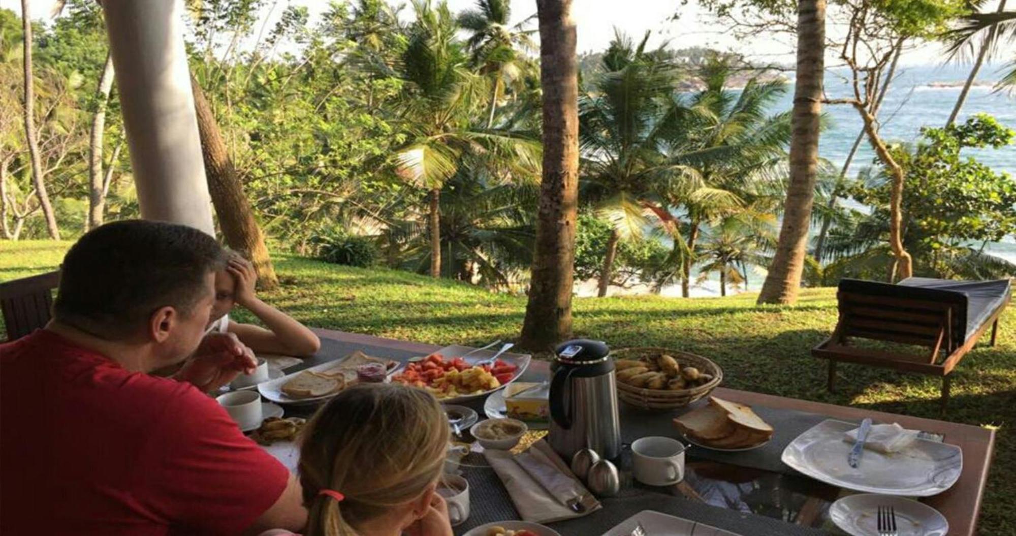 Bluewind Resort Tangalle Esterno foto
