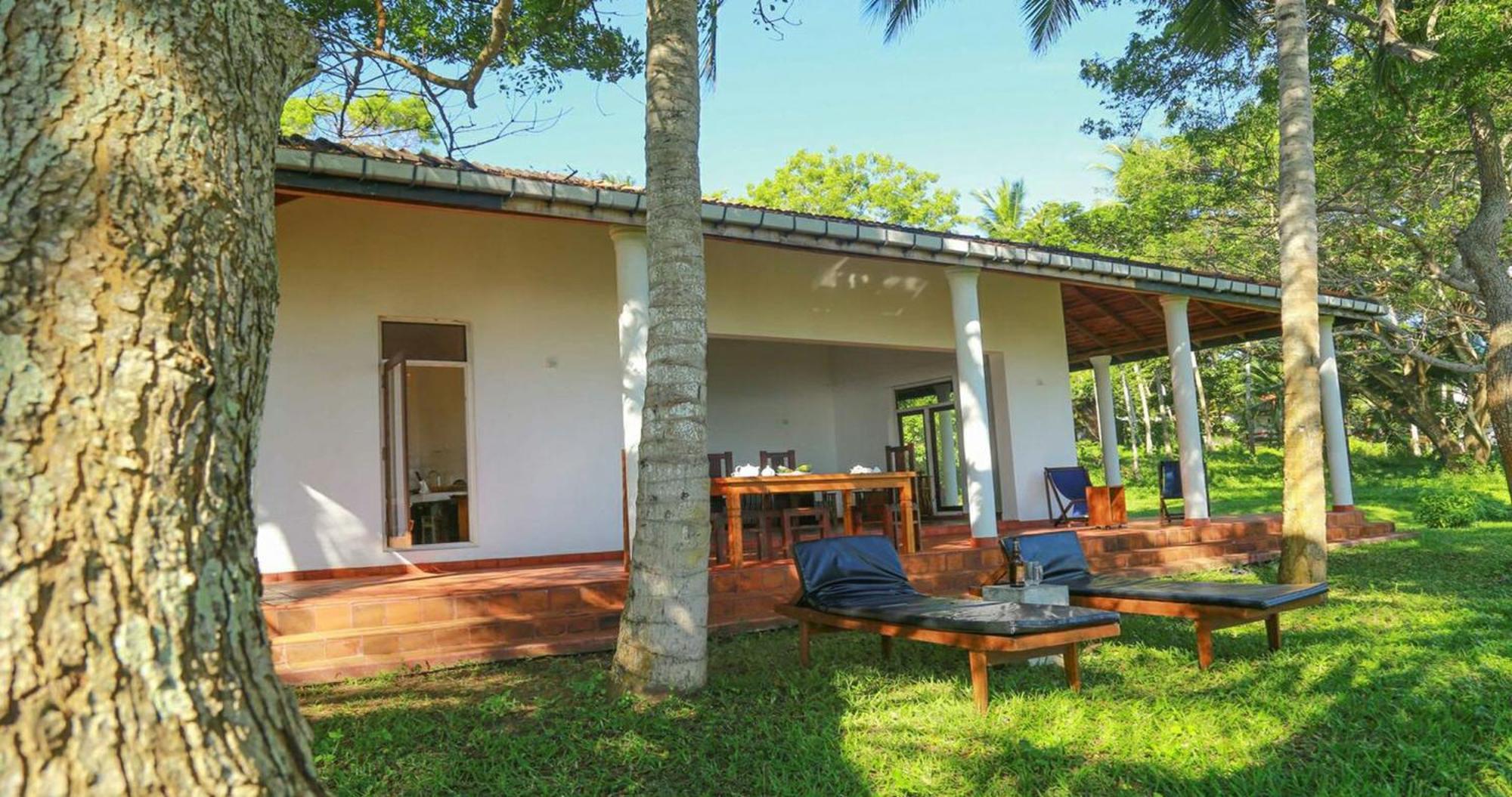 Bluewind Resort Tangalle Esterno foto